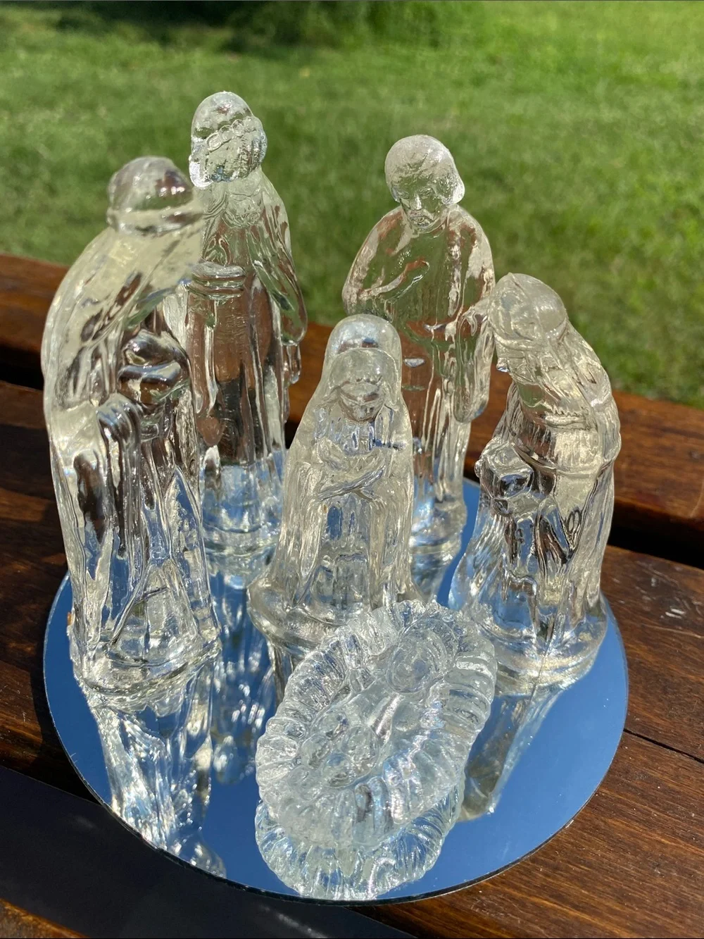 Vintage Windsor Collection Miniature 6-Piece Glass Nativity Set w/ Mirror 1990s